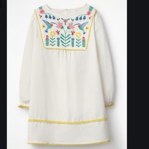 Mini Boden Pretty Embroidered Caftan Style G0497